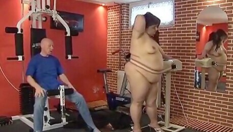 Bbw German Bitch Fucked Hard In The Gym