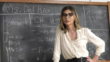 Shemale teacher gets fucked in the classroom